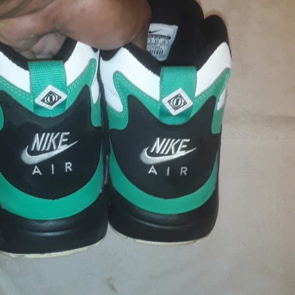 Nike Other - 2013 Nike Air Diamond Turf "Deion Sanders"